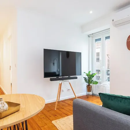 Apartment Great Pad In Alcantara Lisbon